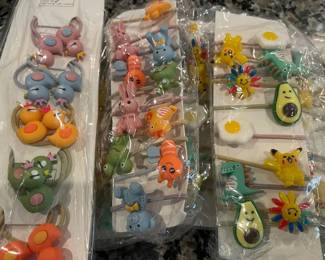 It's NEVER too early to think, Stocking Stuffers! Cute as a bug's ear-- Fun Hair Ties = NIP!