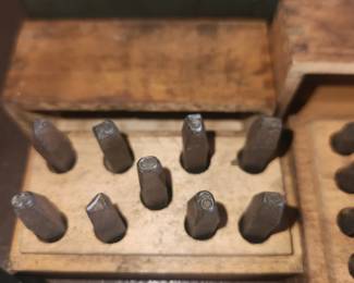 Metal stamping numeric set