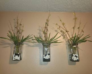 Set of 3 wall vases