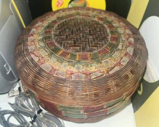 Chinese sewing basket