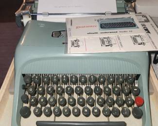 Cursive typewriter 