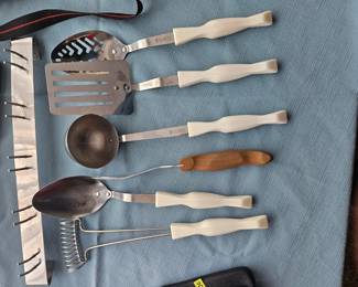 Vintage Cutco Serving Set