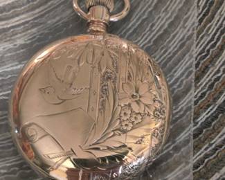 14k U.S. Assay Hunter Bird and Floral engraved case (non-working Elgin watch