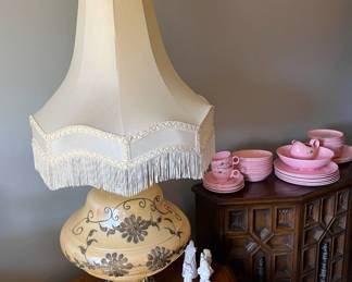 Accurate Casting Co Lamp w/ Tulip Shade~ Absolutely Incredible!