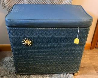 Vintage Hamper w/ Starburst