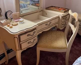 Kroehler Desk & Chair; 