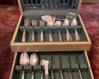 Community by Oneida "South Seas" plus serving pieces