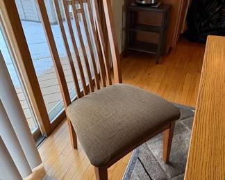 Arts and Crafts Style Oak Dining Chairs Set of  third image