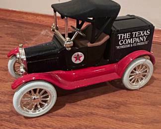 Ertl Ford Runabout The Texas Company Coin Bank