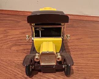 Golden Wheel PepsiCola Ford Model T Tanker Truck Toy second image
