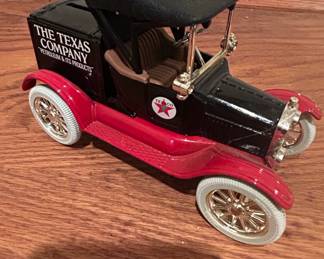 Ertl Texaco Ford Runabout Coin Bank