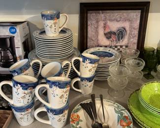 Adorable holiday china collection