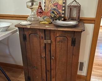 Cottage + Country Decor