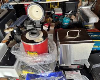 smelting pot, jewelers kiln