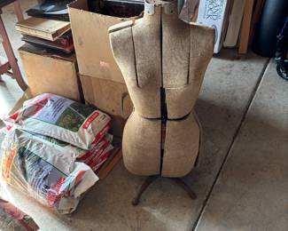dress form