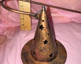 Outdoor Hat Stake $6.00