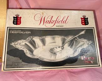 Wakefield Party Set $10.00