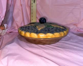 Blueberry Pie Holder $24.00