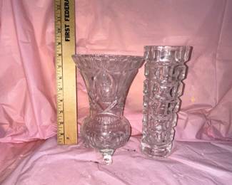 2 Vases $18.00
