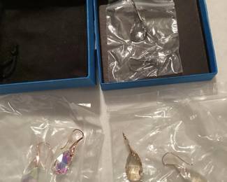 JTV Multi Color 3 Drop Earrings $10.00