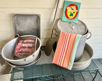 Vintage Ratskeller Cookware!!