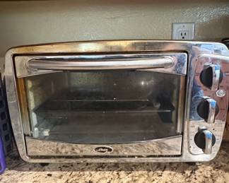 Oster TSSTTV Versatile Countertop Toaster Oven
