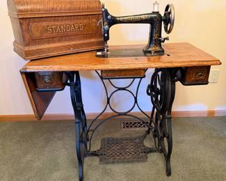 Vintage Sewing Maching Case    