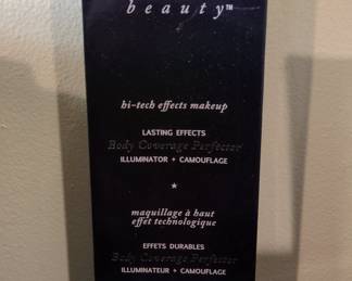 Westmore Beauty Lasting Effects Body Coverage Perfector Golden Radiance second image