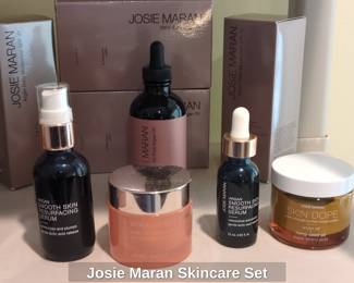 Josie Maran Skincare Set