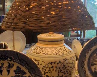 Ralph Lauren Chinoiserie Ginger Jar Table Lamp