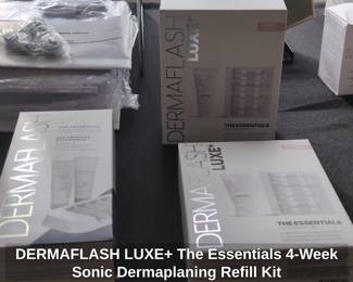 DERMAFLASH LUXE The Essentials Week Sonic Dermaplaning Refill Kit