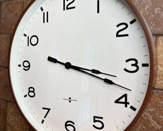 204 SN Oversized Wall Clock