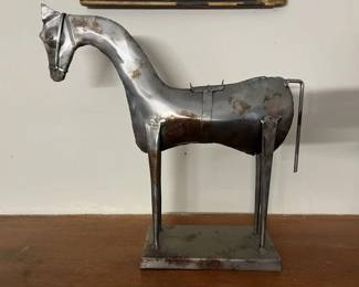 204 Art Metal Horse Sculpture