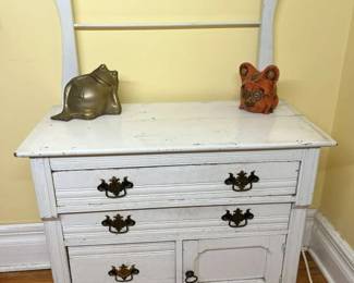 204 Vintage Dry Sink