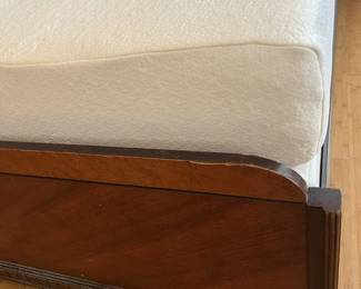 204 TempurPedic Full Mattress Detail