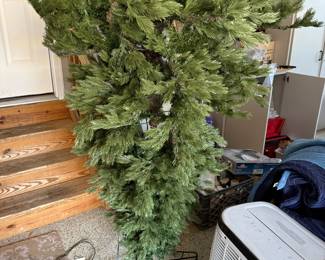 Upside Down Christmas Tree