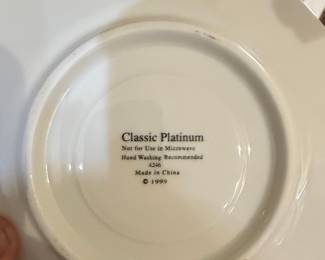 Classic Platinum "4246" Dinnerware Set