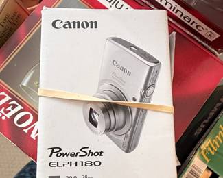 Canon PowerShot ELPH 180 Digital Camera