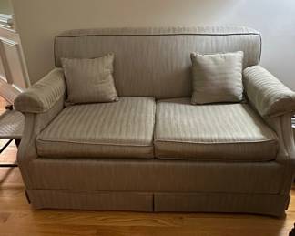 Transitional Style Loveseat Sofa