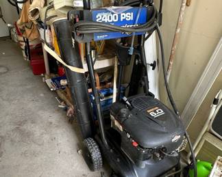 Briggs & Stratton 2400 PSI 6.0 HP Quantum Residential Pressure Washer