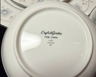 English Garden Fine China Dinnerware Set