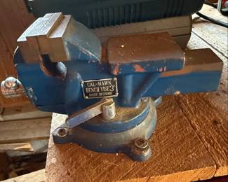 Cal-Hawk Bench Vises