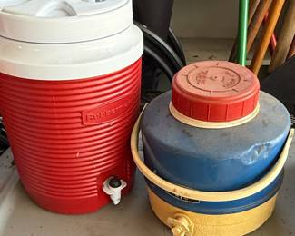 Rubbermaid Beverage Cooler and Igloo Water Cooler