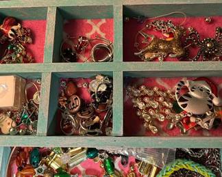 Assorted Vintage Costume Jewelry Collection
