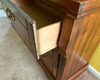 Vintage Solid Knotty Pine Rustic Americana Dresser with Mirror