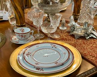 57 pc Spode "Gloucester" Fine Stoneware Set & Serving Pieces, Vintage Waterford Irish Cut Crystal Stemware Sets