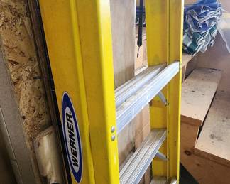 Werner Fiberglass Step Ladder