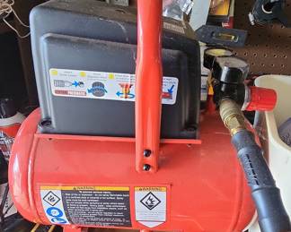 Central Pneumatic 3 Gallon Air Compressor