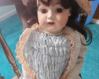 Antique French Bisque Doll - Tête Jumeau