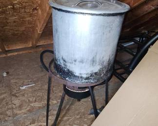 Aluminum Turkey Fryer with Propane Burner Stand